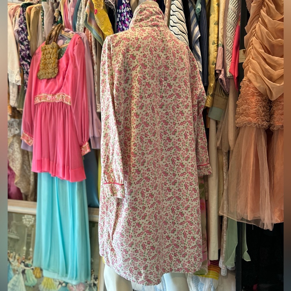Vintage Pink Flower Bud Housedress - image 4